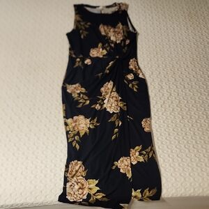 Black and Gold Sheath Midi Dress with Scoop Neck for Cocktail